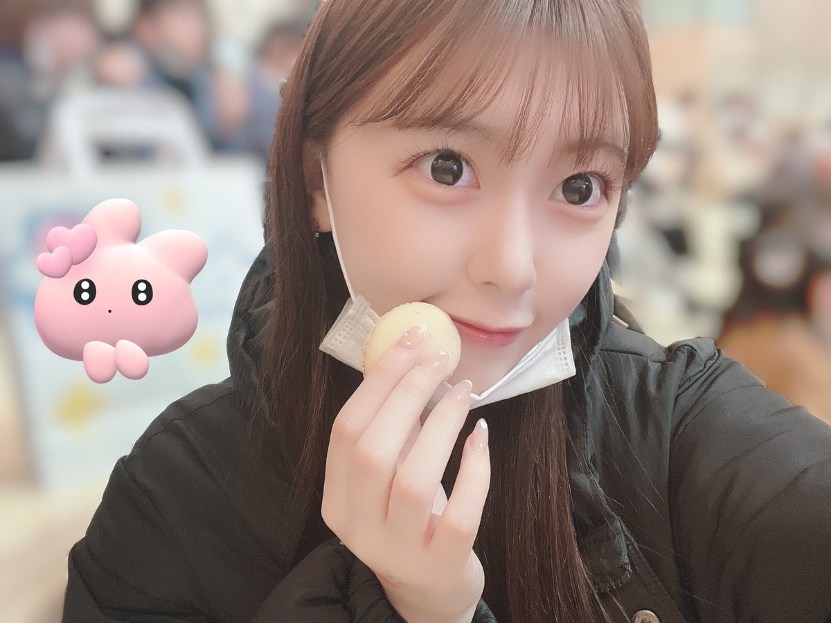 loverbwcutegirl's tweet photo. りささんです

Her name isりさ

She is active in an pop idle called あおぞらをキミに in Japan.

她叫りさ

她活跃于日本名为あおぞらをキミに的流行音乐组

#あおぞらをキミに @aokimi__risa
＃モデル　＃かわいい　＃グラビア https://t.co/5iC9kHEqM9