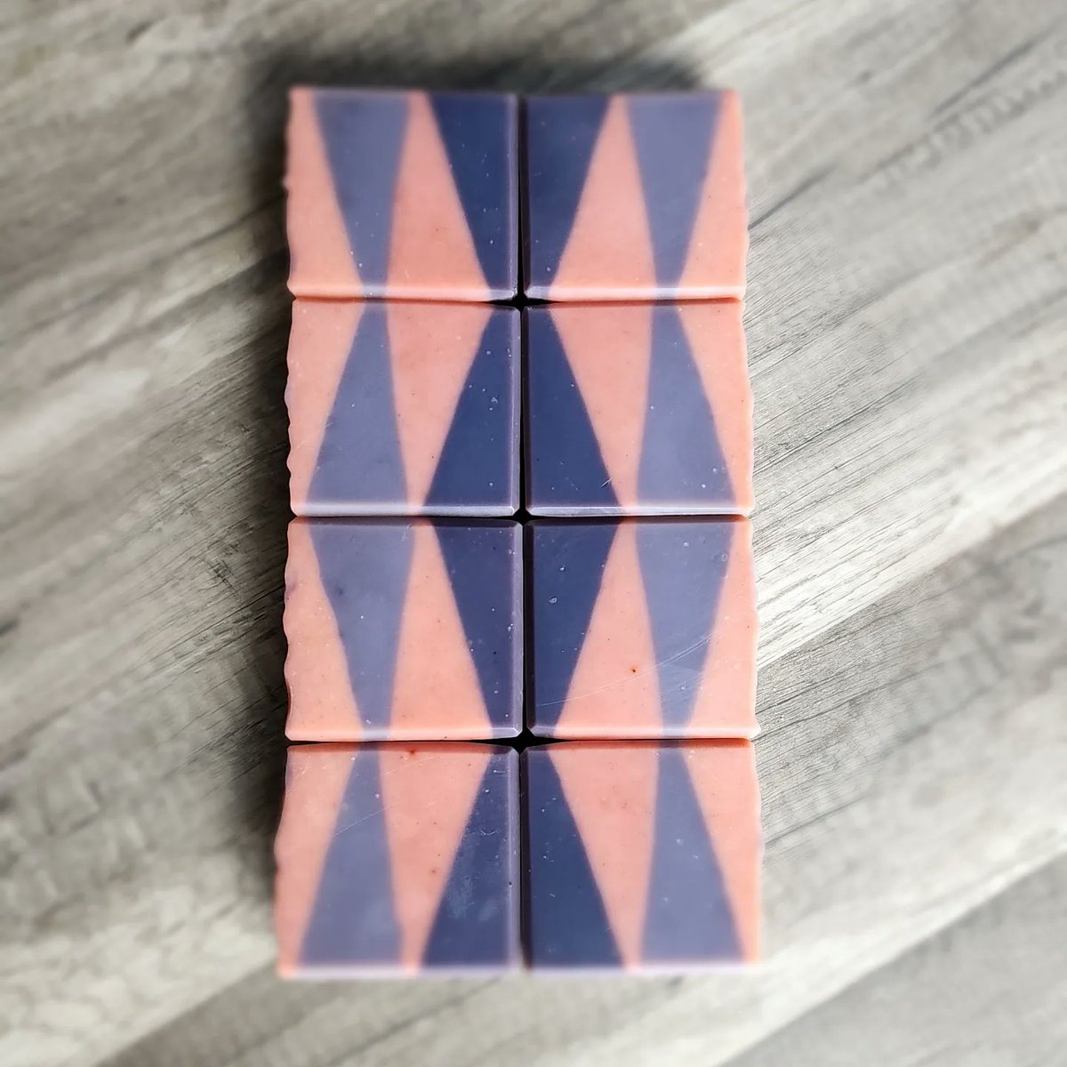 ShadowluxSoap's tweet photo. Wizard's Lilac - this month's Soap using only natural colorants! https://t.co/WXNkR60kCc