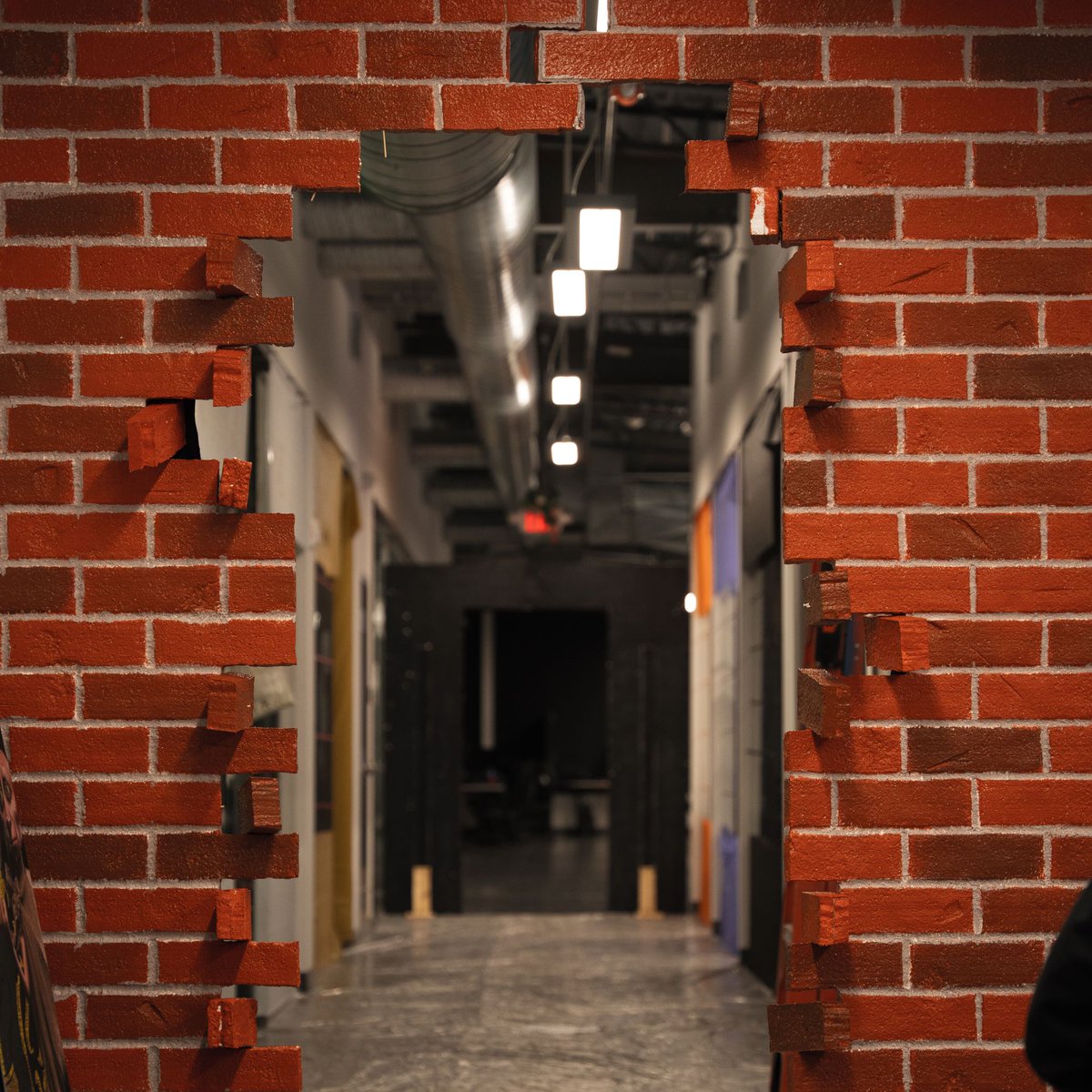 JahnelGroup's tweet photo. The office is looking MAGICAL with all the #WarWeek2023 decorations. 

Ravenclaw - Platform 9 and 3/4 at King's Cross and  The Owlery

Gryffindor - Diagon Alley

Slytherin - Knockturn Alley

Hufflepuff - Hogwarts House Cozy Common Room

#WarWeek  #HarryPotter #NoMugglesAllowed https://t.co/T5JcPhCObU