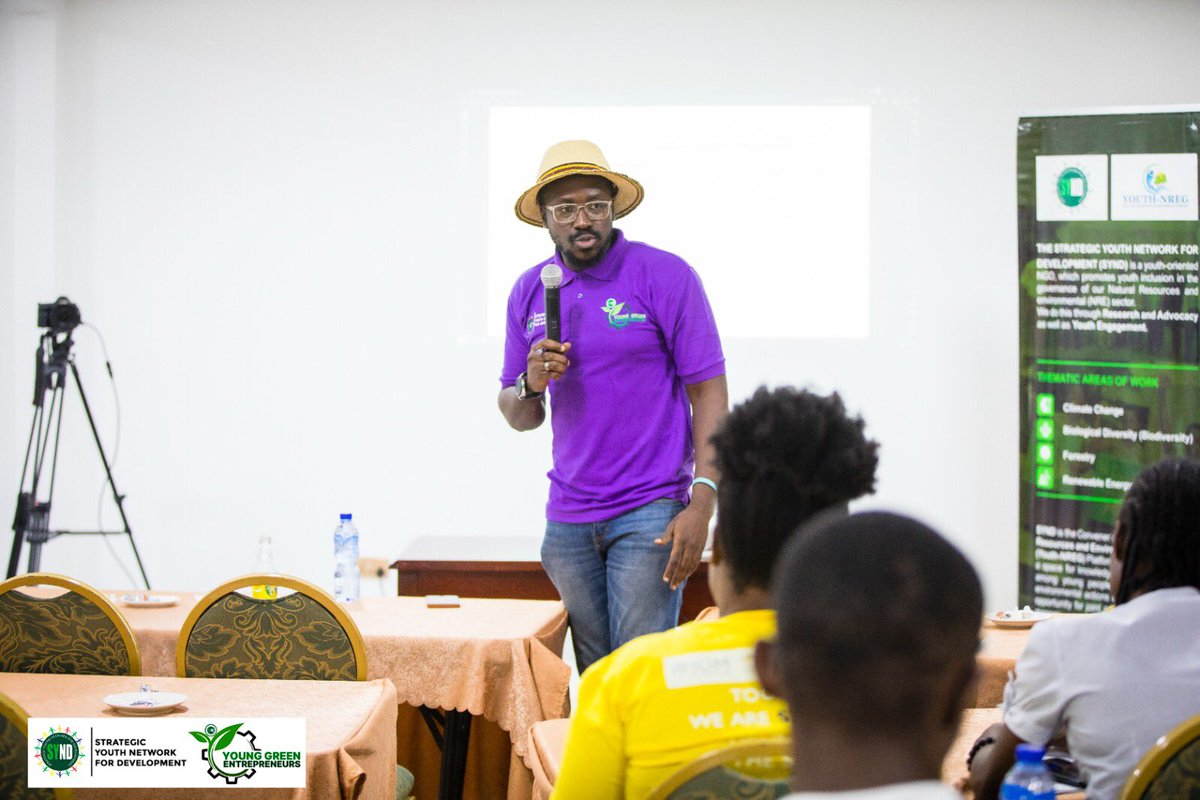 maxbeg2003's tweet photo. As a Youth ecosystem developer,i strongly believe in innovation ,creativity and problem solving situating it in the context of making a business case for young people tackling Climate Change. @YGEGhana is changing the narrative. https://t.co/bmH632I1iI