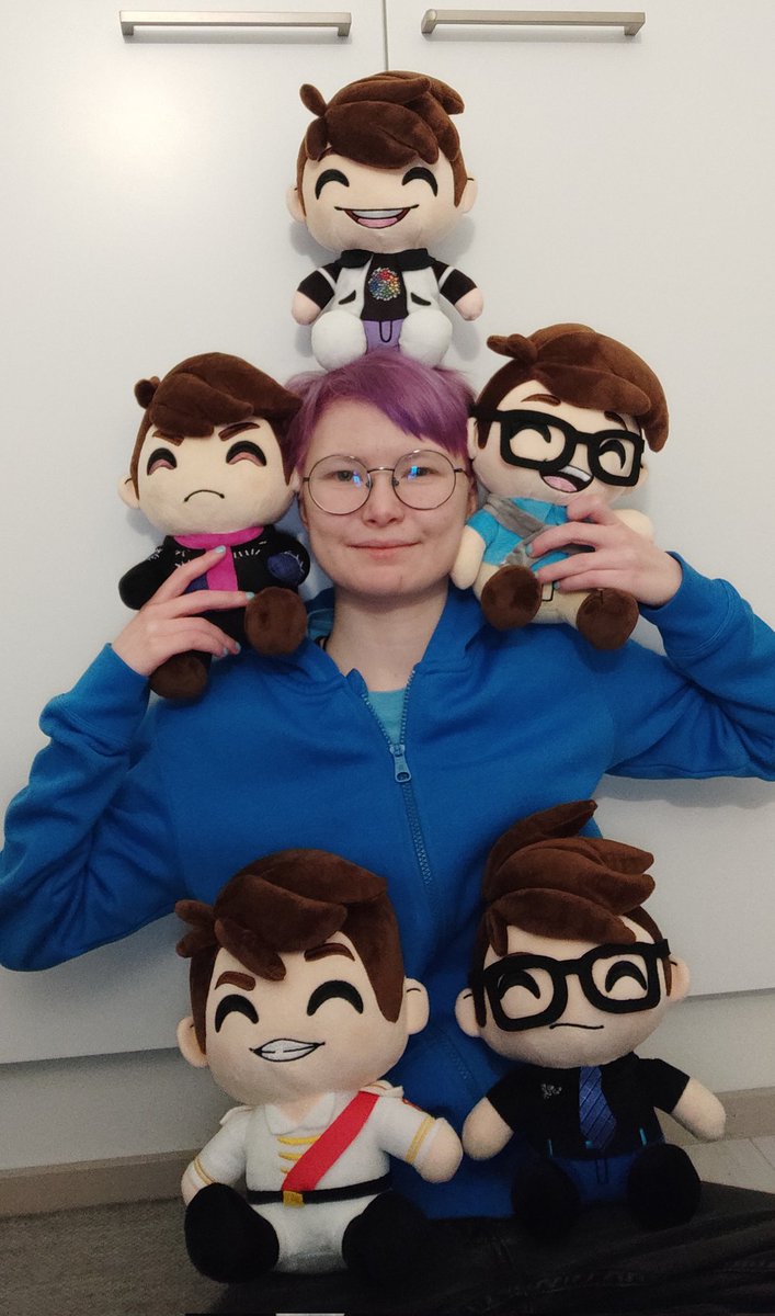 LogieBug24's tweet photo. Lookie what arrived today!! I am literally so in love with these boys, they are literally my everything now ๐ฅบ
(An unboxing video coming as soon as I get it captioned, so probably either tomorrow or the day after!)
@ThomasSanders #FeaturedFander https://t.co/VAYZ0zaRUN
