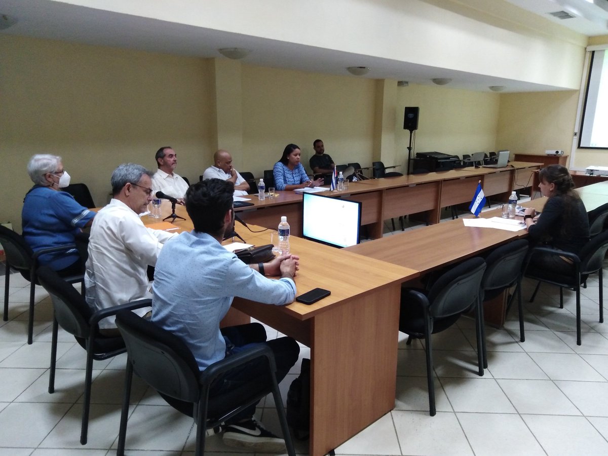 Elio Perera tweet media
