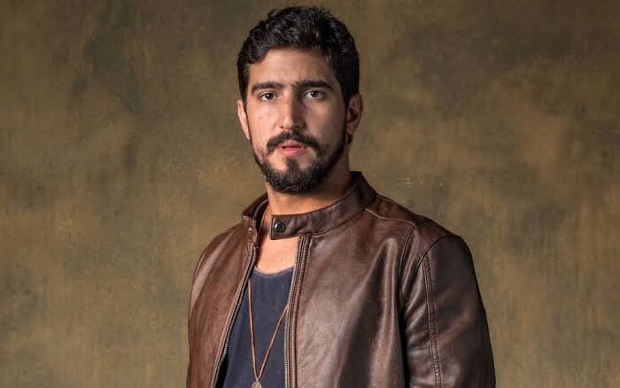 biiocomenta's tweet photo. E VAMOS CHEGANDO PARA MAIS UMA GRANDE FINAL DO FRIENDS ! 

Com suas estratégias, defesa própria, esquemas e jogo .. Diego,Lu e Rique chegaram até aqui ! Um será o campeão ! 

Quem vai vencer ? 

BOA NOITE MEUS FRIENDS ❤️❤️

#FriendsZodiaco #FinalFriends https://t.co/cqST0nwYlp