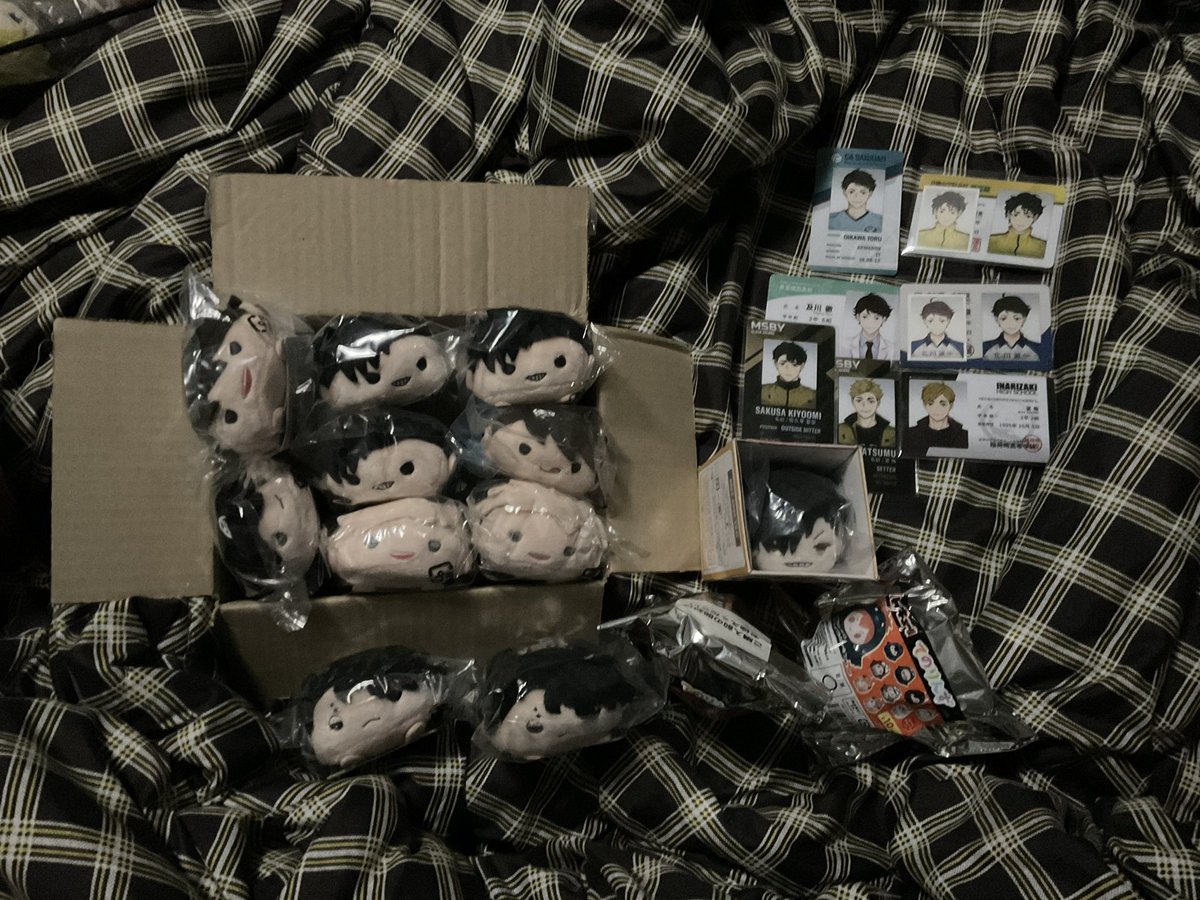 chxinsed's tweet photo. - โนรุคุโระเกิด3 โอยสุเม1 โอยเกิด1 สึมุเกิด2 ซามุเกิด1 ซาคุสะ2 ก้อนละ 290 มือ 1 ทั้งหมด
- โมจิคุโระ 250 
- บัตรนักเรียนใบละ 50 โอย คุโระ สึมุ ซาคุสะ
- น้องที่เป็นเหมือนนก(?) ก้อนละ 150 มีคุโระกับสึมุ #ตลาดนัดไฮคิว https://t.co/GrK72zKO1f