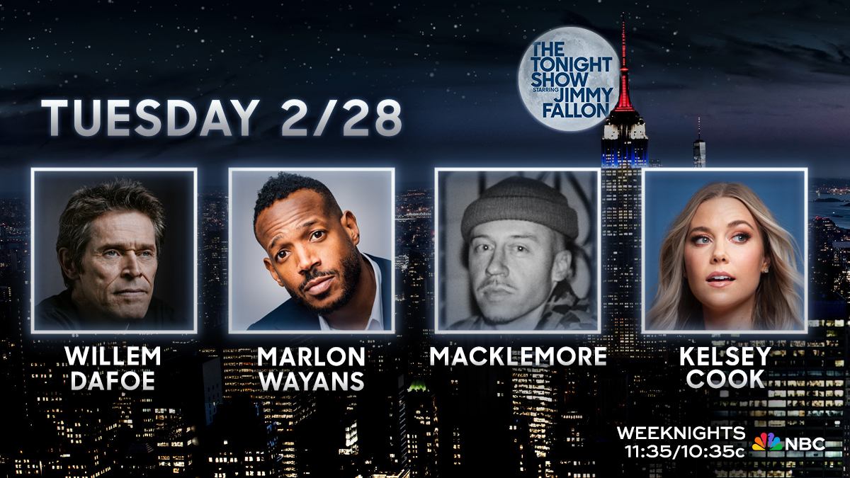 FallonTonight's tweet photo. We’ve got a great show tonight! 🎉

📱 #WeTweet
🤩 Willem Dafoe
🌟 @MarlonWayans 
🕶 @macklemore 
🤣 Stand-up from @KelseyCook 

#FallonTonight https://t.co/MOAEd6GfPp