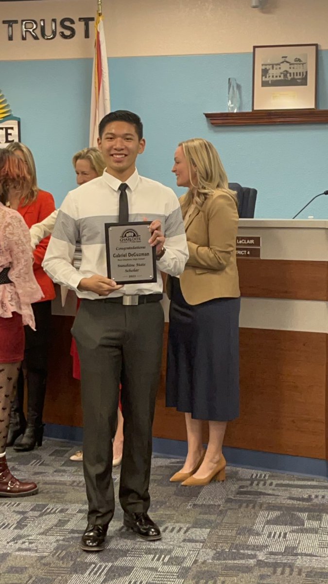 piratespchs's tweet photo. Port Charlotte High School is proud to announce that Gabriel DeGuzman is a Sunshine State Scholar!! ☀️ This is an incredible accomplishment, and it is well deserved! Congratulations Gabriel! 🏴‍☠️ #GetInvolvedStayInvolved https://t.co/JrlWzgTe6h