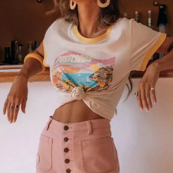 TammaraC12's tweet photo. So good I had to share! Check out all the items I'm loving on @Poshmarkapp #poshmark #fashion #style #shopmycloset #adidas #susina: https://t.co/l490aoHLjE https://t.co/SyGEdBaqr1
