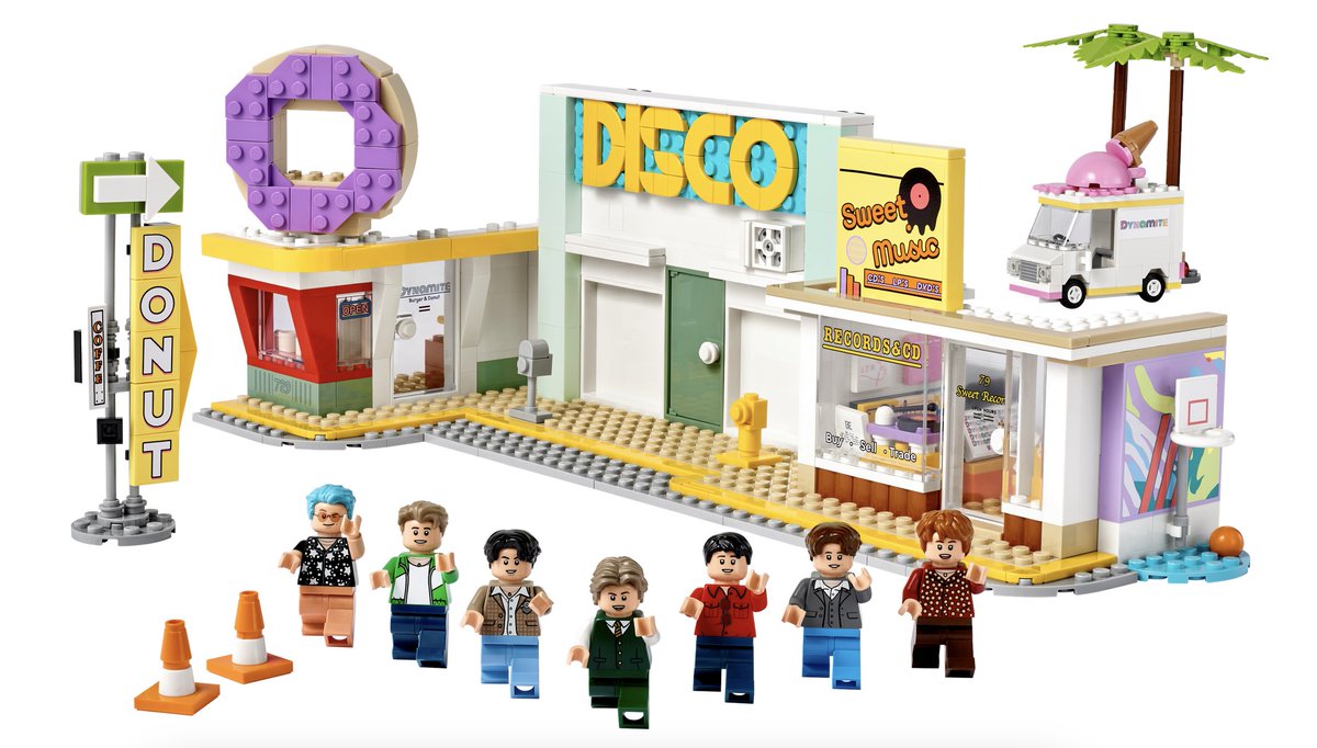 preternia tweet media