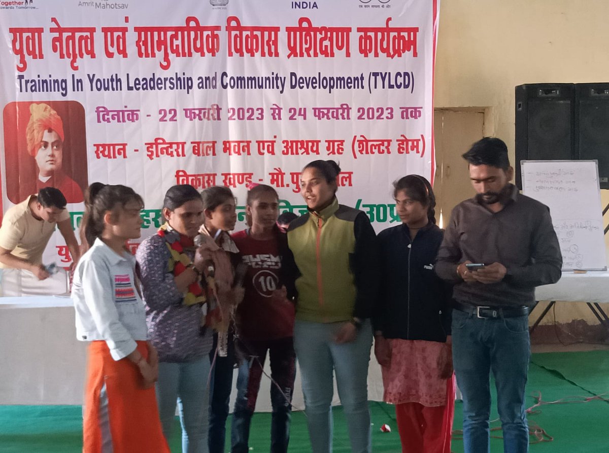 BijnorNyk's tweet photo. Group presentation by participantsunder TYLCD program by NYK Bijnor.
#TYLCD
@nyksindia @YASMinistry @dmbijnor @arunednyks @ianuragthakur https://t.co/bR4LkLKLnX