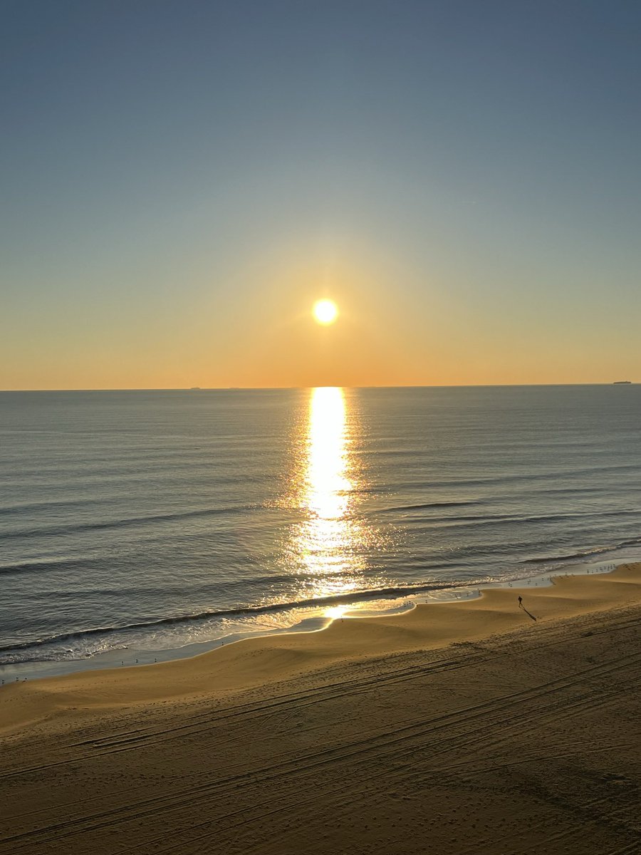 JoyPhotoStudio tweet picture