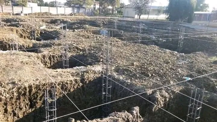 Base and colum cutting and bending fixing steel supply