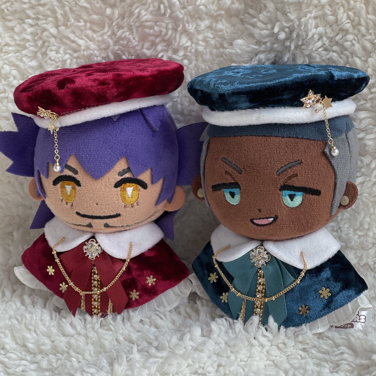 보자마자 단데 옷이라고 생각해서 샀던 옷