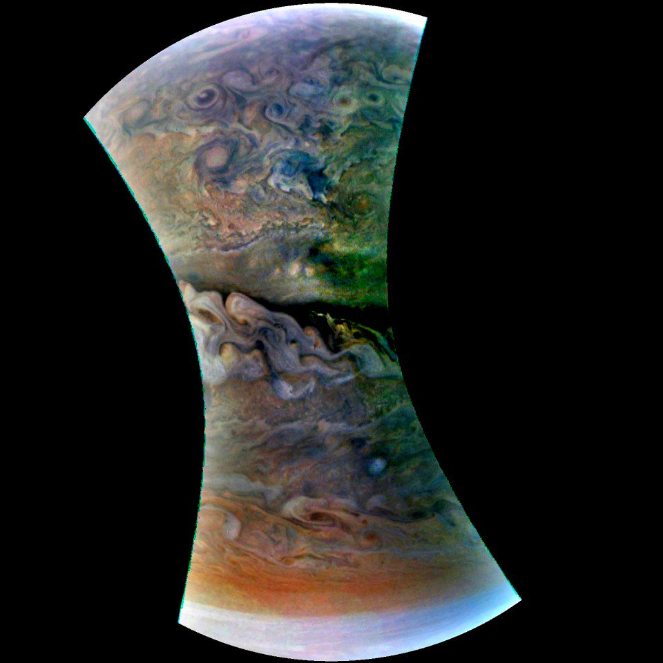 A bit of #Jupiter (@NASAJuno / @SwRI / MSSS / Crystal McConnell)