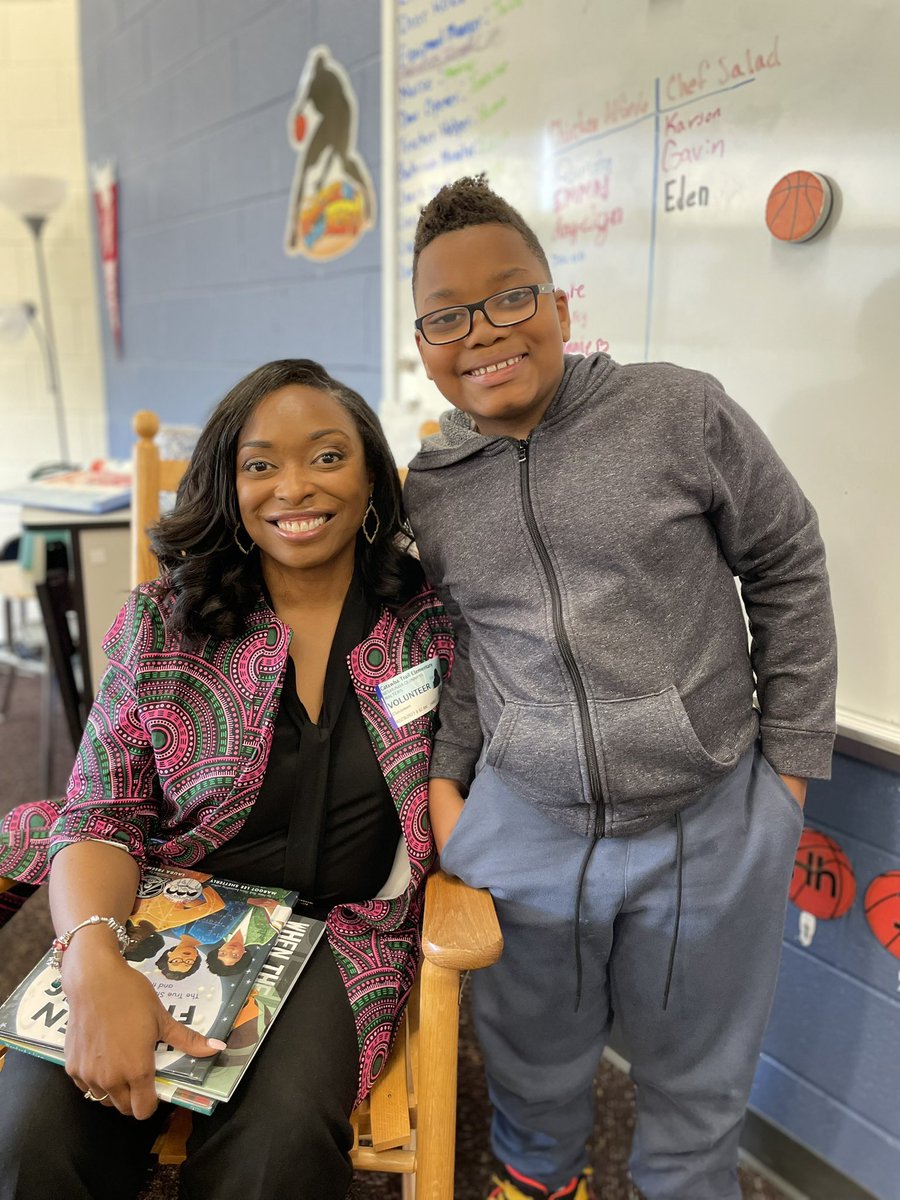 Our school hosted an African American Read-in today. Thank you Mrs Walters for reading some great books to us! <a href="/neshunda/">Neshunda Walters</a> <a href="/CatawbaTrail/">Catawba Trail Colts</a>