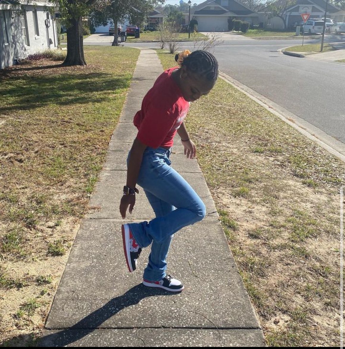 Nixakys's tweet photo. J is for Jada , nb do it better then Jada 🤭 https://t.co/vIYqvIkQaG