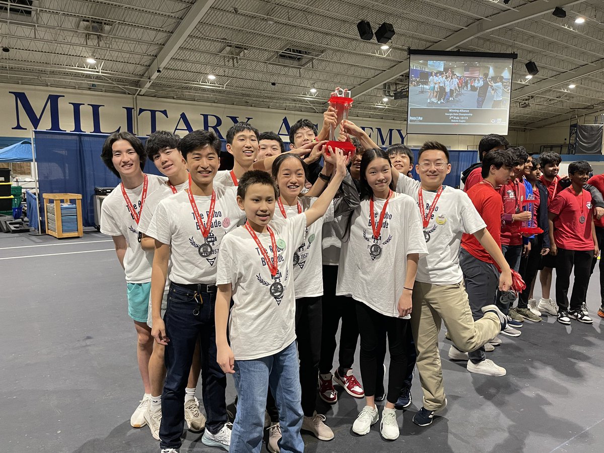 TheRoboBrigade's tweet photo. This past weekend was our Georgia state championship at Riverside Military Academy. We ended up as the winning alliance in elimination matches along with @circuitrunners and Robotic Eagles! This guaranteed us a spot at the world championships at Houston!! Thanks to all!!! https://t.co/nJVANjgexj