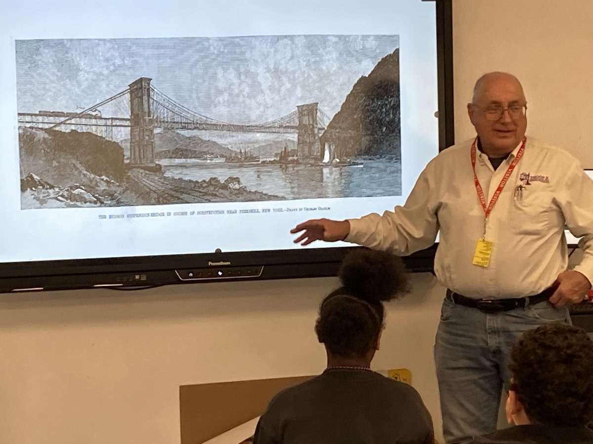 hawksSTEAM's tweet photo. Centennial of the BMB presentation by local historian Frank Goderre!  Bring on the time capsule! #100years #BMB #livinghistory #PeekskillPRIDE #hillcresthawks #engineeringisawesome https://t.co/FOWPpDn27t