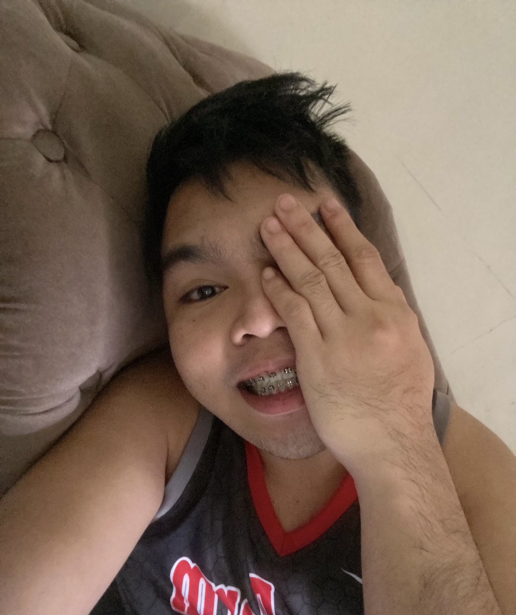 ChefKentoy's tweet photo. cute parin naman kahit bagong gising lang ☺️
Good Morning 😘 #DayOffFeels https://t.co/i4p1uTJy8R