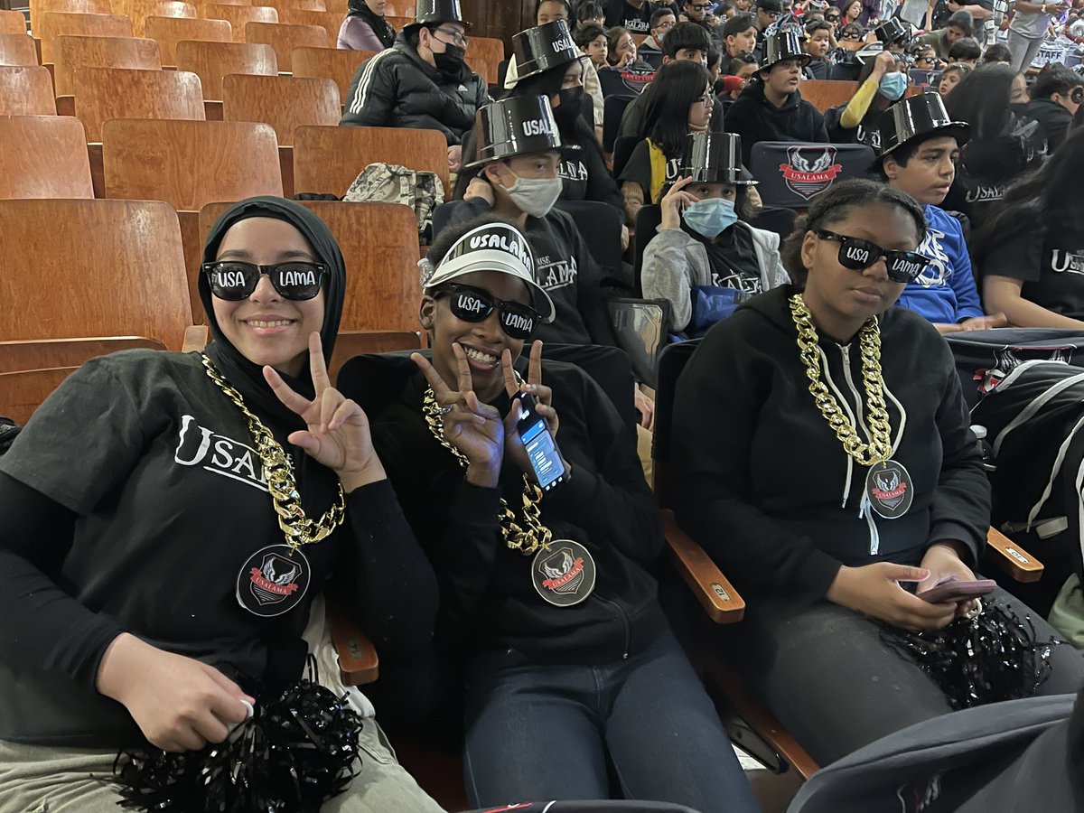 Meredith Mullen tweet media