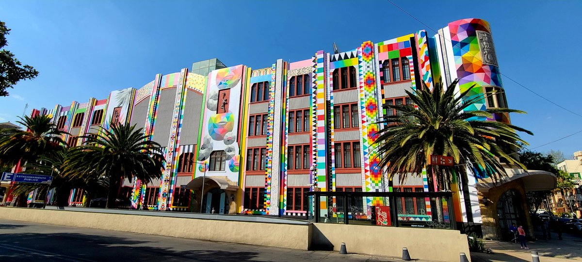 alfredopdet's tweet photo. Today's walk in central Mexico city 🇲🇽!
... Art coming out of the walls at Frontòn Mexico! 💚💙♥️💜💛 https://t.co/FzuDAnEQKN