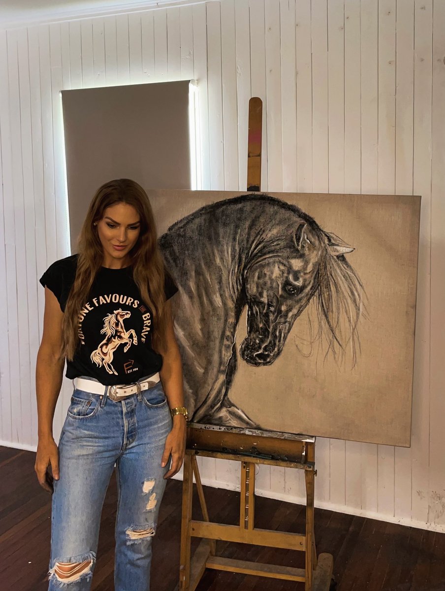 ShonaArtist's tweet photo. The latest from the studio here at Thylungra https://t.co/WXpHdny5tQ