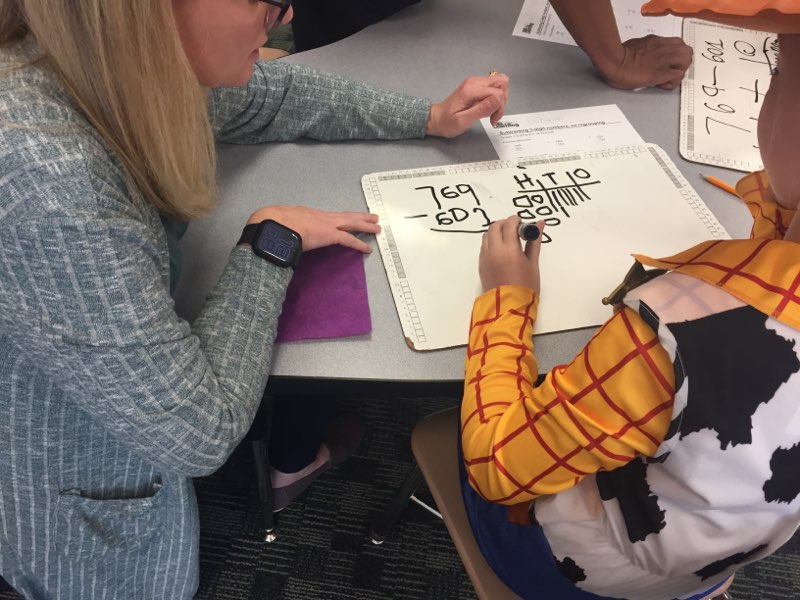 wctaa_nc's tweet photo. It was wonderful visiting @lakemyra to see #WCTAAIAoftheyear finalist Amy Byrd in action! #TAOY @WCPSSTeam https://t.co/ZRJLtUWcxz