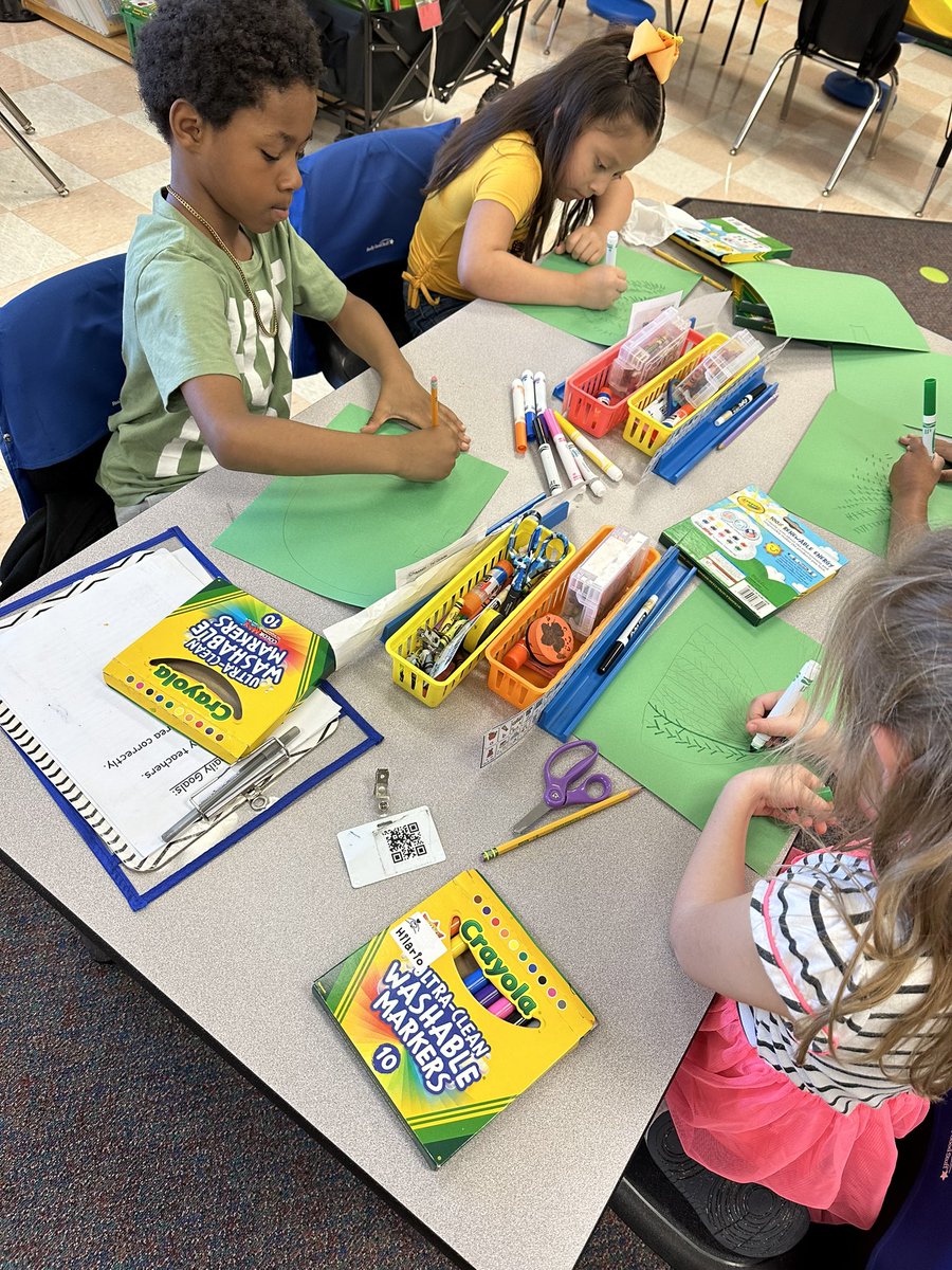 Mrs. Chastain tweet media