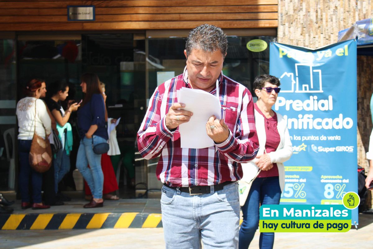 SecHaciendaMzls's tweet photo. #CiudadResponsable🤝
🤓📄 ¡En Manizales hay cultura de pago! Hoy cientos de ciudadanos pagaron su impuesto Predial e Industria y Comercio con un descuento del 15%
👉Desde mañana 1 de marzo hasta el 28 de abril tendremos descuento del 8% por pago total de la anualidad del predial https://t.co/EycDO6TT5B