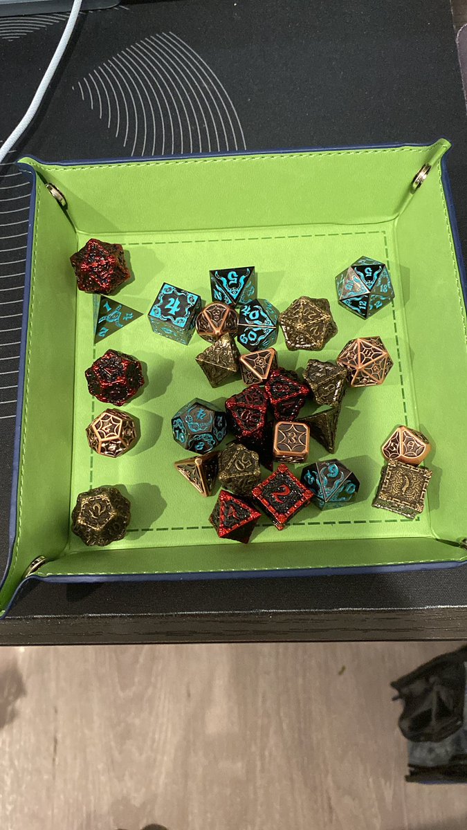 MercyMaker95's tweet image. I love my new dice. They fit in wonderfully with my others. Thank you @dnddice for the wonderful new additions.