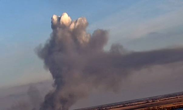 News2Tor's tweet photo. Fire and explosions were reported near airbase in Yeysk, Krasnodar Krai. #Drones are moving from Sumy region south. Fires at occupied part of Kherson region. 
#Ukraine 
#UkraineRussianWar 
#RussiaUkraineWar 
#Anonymous https://t.co/rAujvs7MDA