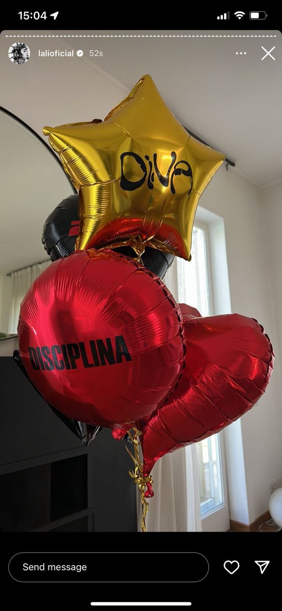 LYPsince2006's tweet photo. si quieren algo original y no perderse en el #LaliEnVelez siempre les voy a recomendar que se manden a hacer globos con la frase a elección. El 04/03 van a estar repartiendo en la puerta y pueden reservarlos al 1151510308 https://t.co/mXGIiYhGoP