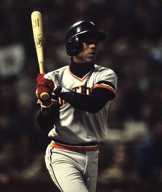 IffyTheDopester's tweet photo. Sweet Lou made playing major league baseball look easy. https://t.co/4STSKrpmIX