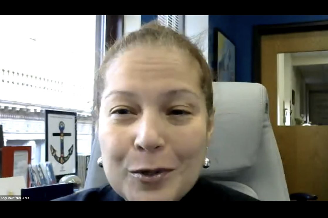 PaigeCParks's tweet image. Thank you @Delia761 &amp;amp; @NellieMaeEdFdn for your support of @RIKidsCount newest issue brief #MLL in RI and @AInfanteGreen for your leadership in advocating for our kids. Both with strong commitment to race equity and powerful opening remarks. #EdChatRI