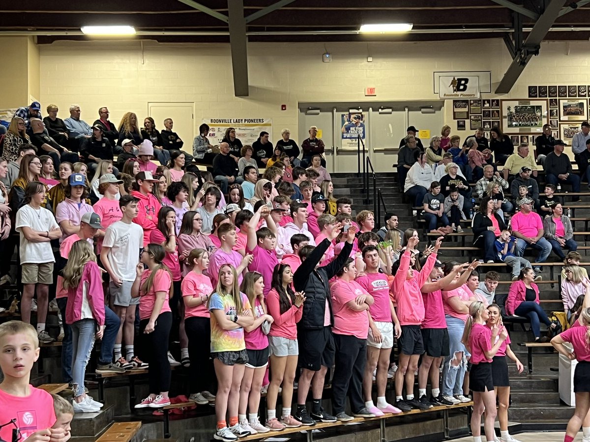 BHSAthletics's tweet photo. Great student section tonight! 
GO PIONEERS! https://t.co/6SghahRv6E