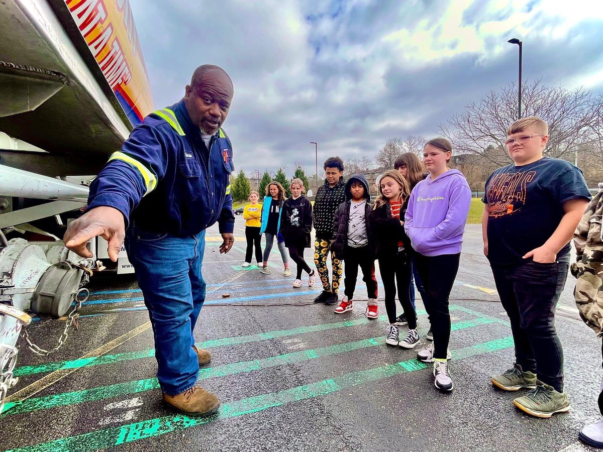 Our Adopt A Class might have some future #CDL petroleum drivers! We are teaching students in Middletown today about the petroleum business. #middletown #community #petroleum