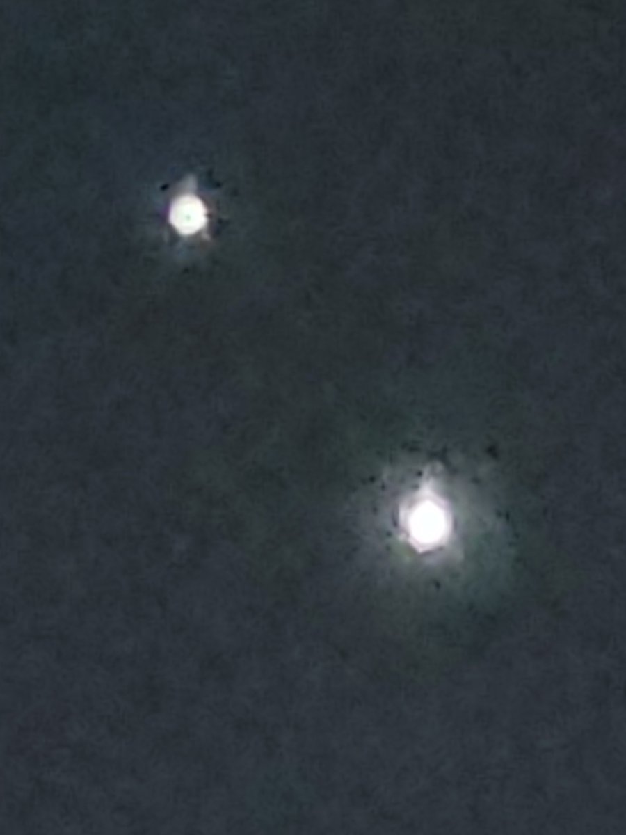 Does anybody know where these 2 bright stars in the sky originate? I'm thinking 1 is the North Star. It's just strange, because I can't see any other stars besides these 2.