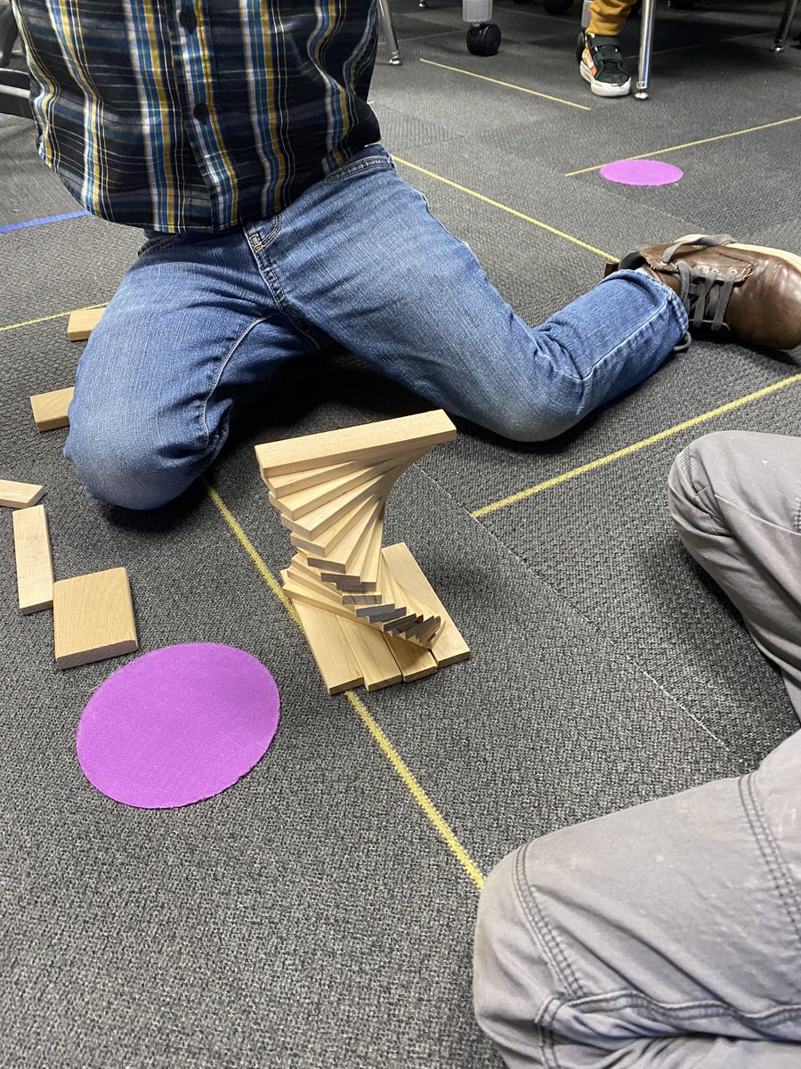 MsMiller_CAN's tweet photo. Today we had a great time learning about civil engineers and an even greater time becoming them! @canSTEM #canKinder ✌🏼❤️🐻 https://t.co/e3wFLZXrXI