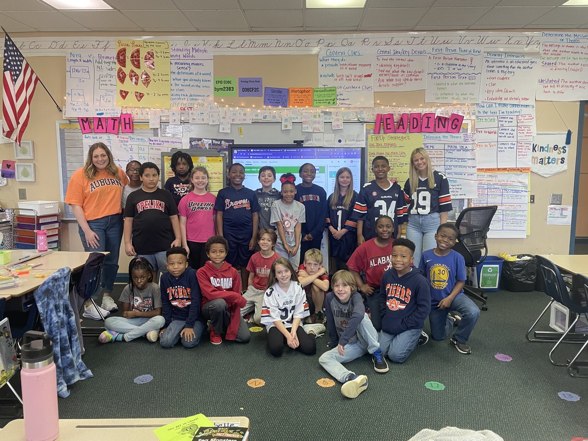 NorthsideInt's tweet photo. Oh, The Places I'll Go In My EDUCATION! 
Thanks to all our parent volunteers and other guests who came out today to read with our kiddos. https://t.co/5VfovwaRkv
