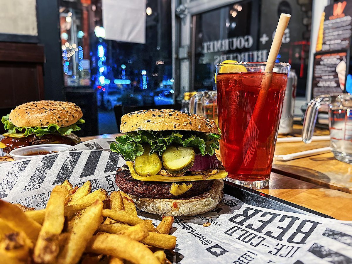 THE WORKS Craft Burgers & Beer tweet media