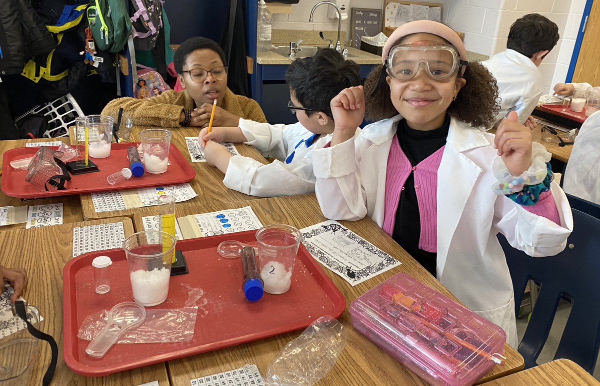 fbessteam1's tweet photo. Our second graders in Ms. Opar's class used their Portrait of a Graduate communicator skills to share the results of their STEAM lab matter and chemistry investigation. We looked at solids, liquids and observed changes. #DoDEAgrant @dodeagrants @FcpsPOGPOL @FtBelvoirES https://t.co/aGblaltL1h
