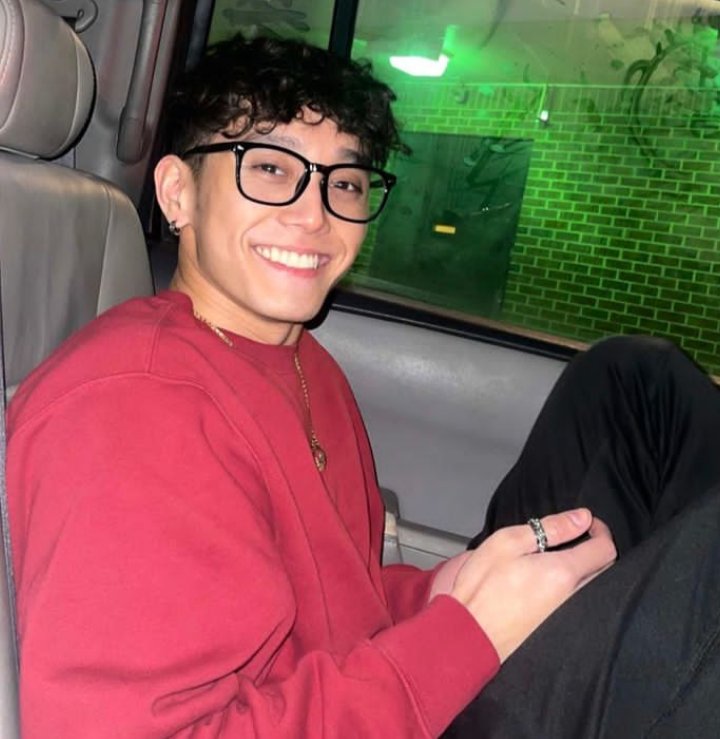 JAEBE0M_P's tweet photo. eu vi seu sorriso em meu sonho 

by; @mtttlee https://t.co/BCsmoCkJag