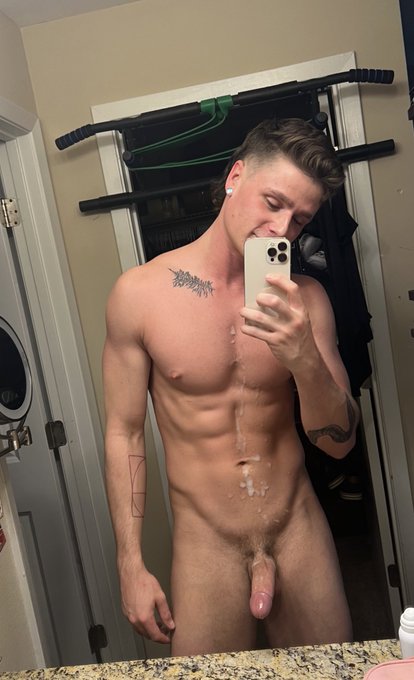 My loads are really big 💦💦💦 https://t.co/GMxIc85RRT