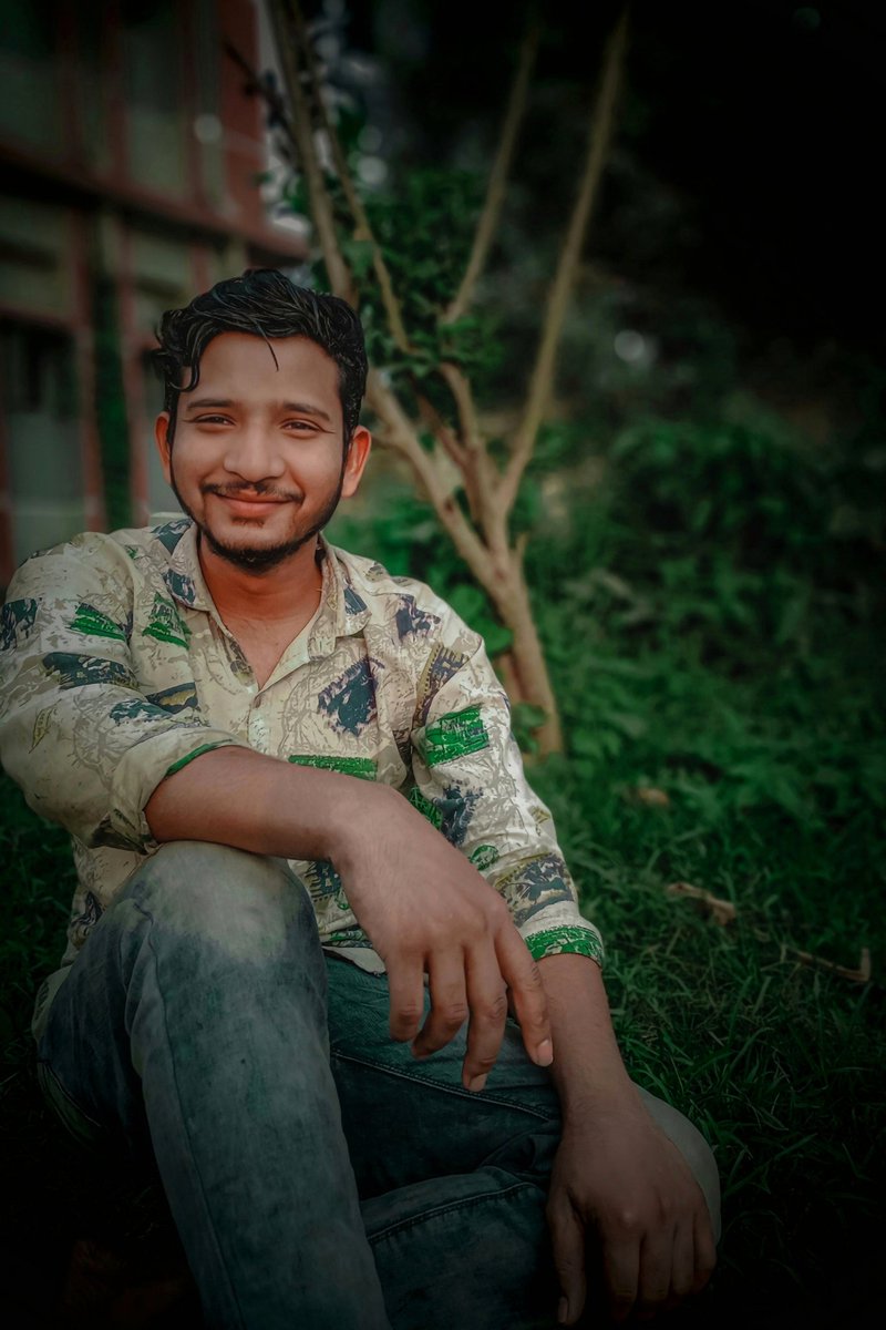 I want to be a simple person #loveisland #studentloanforgiveness #JISOOxDiorAW23 #TinubusWalkToVictory #protest #noorderlicht #noorderlicht #TinubuIsNotComing #oafc #TinubuIsHere #lufc #DigitalArtist