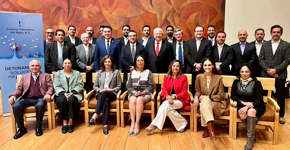 Agradezco a mis amigos <a href="/RubenGMA/">Rubén Muñoz</a> y <a href="/MaresCossio/">Héctor Ireneo Mares Cossío</a> su espléndida participación hoy en nuestro <a href="/ConsejoAguaMX/">Consejo Consultivo</a> . Su pasión y conocimiento en los temas del sector hídrico nos invitan al trabajo coordinado por una agenda de propuestas en favor del Agua en México.