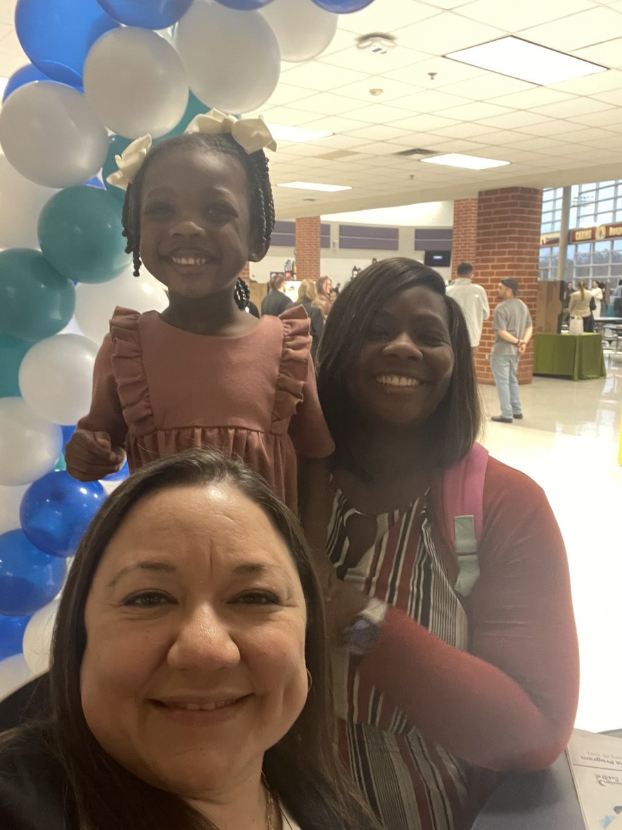Melissa Padilla (@padilladisd) on Twitter photo Celebrated and supported some amazing educators today!! #innovationshowcase <a href="/MsJenkins577/">Wendy Jenkins</a> @YvetteGDelgado <a href="/ICanReadDallas/">Early Learning Dallas ISD</a> @medranodragons <a href="/KristenB_DISD/">Kristen Bradley</a> Celebrated and supported some amazing educators today!! #innovationshowcase <a href="/MsJenkins577/">Wendy Jenkins</a> @YvetteGDelgado <a href="/ICanReadDallas/">Early Learning Dallas ISD</a> @medranodragons <a href="/KristenB_DISD/">Kristen Bradley</a>