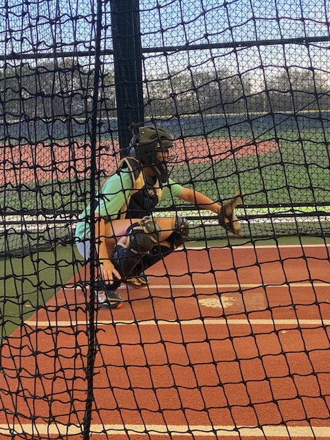 AbiHooper2027's tweet image. Caught for @Lenasierra2027 last night. Extra reps and time with my bud. @ECBulletsMorin @SeminoleStateSB #coachbillisthebest #backstops