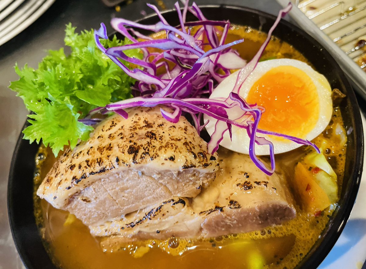 シドミドさん tweet media