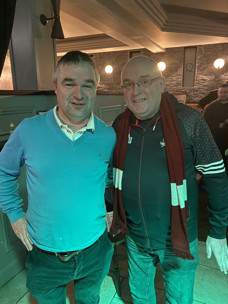 George Martin (@fotalawner) on Twitter photo Great night <a href="/QuinlansBar/">Mr Quinlan 🍻🎤</a> with the brilliant <a href="/JoeSeward1/">Joe Seward</a> as host. Great panel, very informative. #Cheltenham2023 Great night <a href="/QuinlansBar/">Mr Quinlan 🍻🎤</a> with the brilliant <a href="/JoeSeward1/">Joe Seward</a> as host. Great panel, very informative. #Cheltenham2023