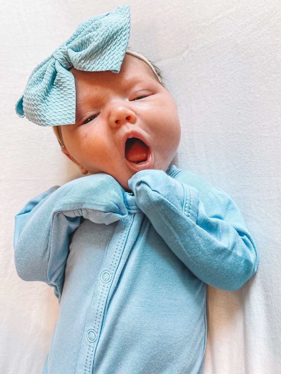 BeccaLynLeal's tweet photo. I haven’t tweeted in 2 years so here’s pics of my baby girl 🤍 #RomeeLyn https://t.co/0ygE91fTse