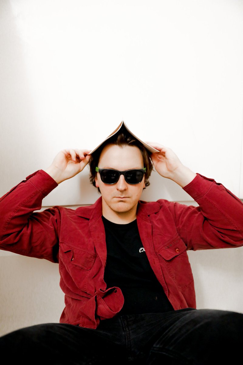 🎥 Mar 2:  Bensenville Short Film Festival to see "The Facts" screen live.

💡 March 7: Detroit Show at @RealRosemont House w/ <a href="/kevinschlereth/">kevin schlereth</a> <a href="/MyHeartMyAnchor/">My Heart, My Anchor</a> &amp; Former Ruins

God is so good. Insanely stoked for the next week!! Come hang out if you can!

#poetry #shortfilm

SDG